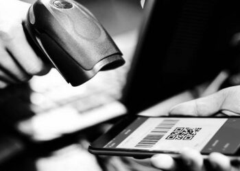 Alcalá apuesta por la digitalización de los comercios locales