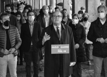 Gabilondo: “Es doloroso que no haya una estrategia de vacunación operativa, que evite que haya personas que se tengan que desplazar”.