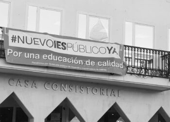 La Junta Electoral Provincial considera que la pancarta solicitando un nuevo instituto no infringe ninguna norma de la LOREG