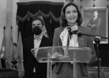 Reyes Maroto confirma en Alcalá que la ciudad recibirá 3,3 millones de euros para el Plan de Sostenibilidad Turística