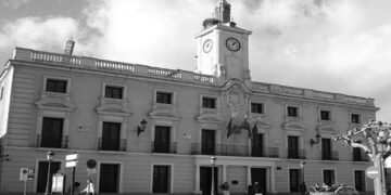 El Ayuntamiento de Alcalá y Cáritas renuevan el acuerdo de colaboración para garantizar la atención a las personas más vulnerables