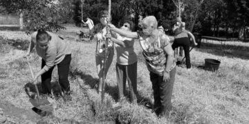 Primera actividad presencial para mayores de Torres de la Alameda