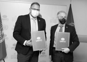 Las Ciudades Patrimonio firman un convenio con la OMT para incentivar los viajes a destinos culturales y sostenibles