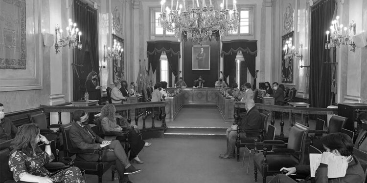 El Pleno del Ayuntamiento de Alcalá aprueba por unanimidad una modificación de crédito de 9.622.000 millones de euros para invertir en la ciudad