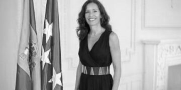 Eugenia Carballedo, elegida presidenta de la Asamblea de Madrid