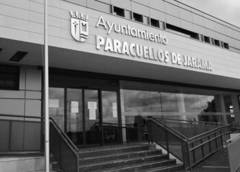 Ciudadanos Paracuellos del Jarama critica que el exalcalde Javier Cuesta (ICxP) contratara en al menos cuatro ocasiones a un amigo personal