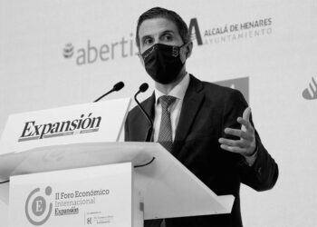 Javier Rodríguez Palacios, asiste al segundo Foro económico del diario Expansión celebrado en Alcalá