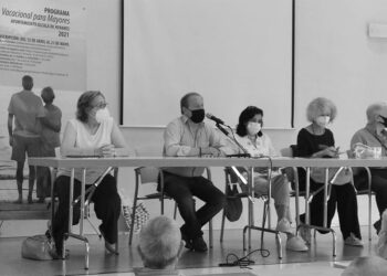 La Junta Municipal de Distrito II acogió este viernes el sorteo del Programa Vacacional para Mayores 2021