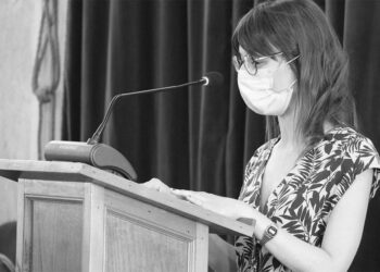 Beatriz Ranea Triviño recibe el Premio María Isidra de Guzmán