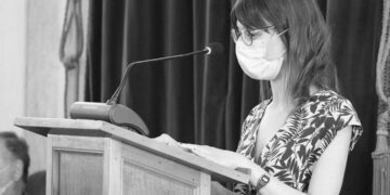 Beatriz Ranea Triviño recibe el Premio María Isidra de Guzmán