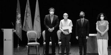 Homenaje a los profesores y el personal de los centros educativos  jubilados durante el curso 2019-2020