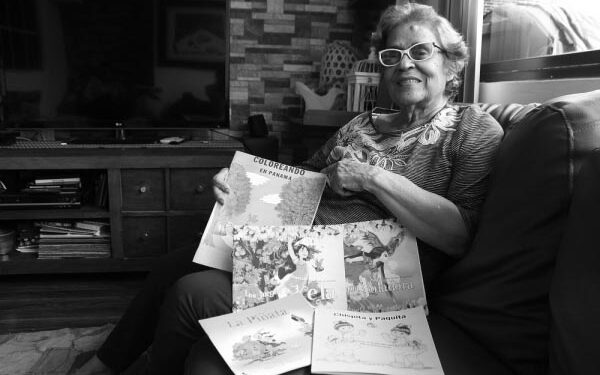 La escritora Hena González de Zachrisson, Premio Cervantes Chico 2021