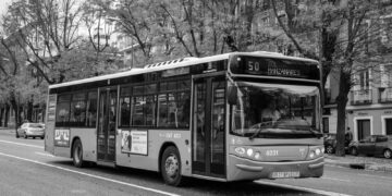 El transporte público de la región recupera al 75% de los usuarios, con más de 395 millones en 2021