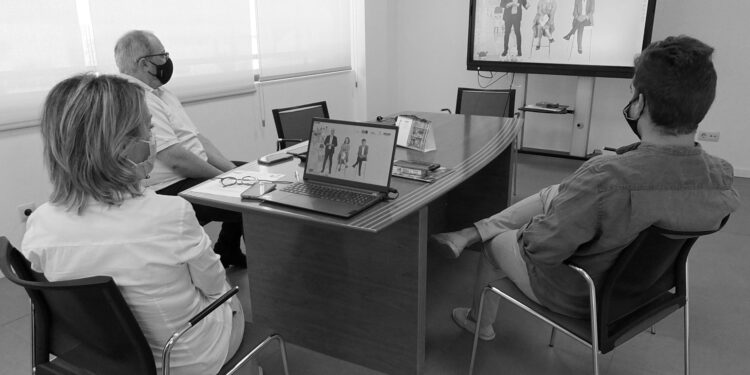 El alcalde recibe el reconocimiento de UNICEF a Paracuellos de Jarama como ‘Ciudad Amiga de la Infancia’