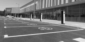 El aparcamiento del Complejo Deportivo Espartales cuenta con 172 nuevas plazas