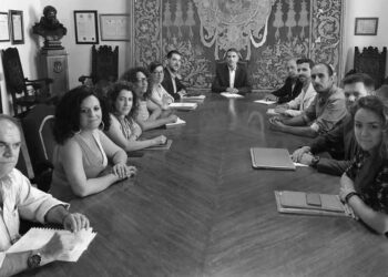 La Junta de Gobierno Local aprueba la creación de espacios coworking y la mejora del servicio de comunicaciones policial