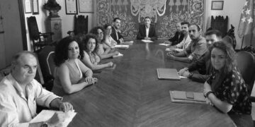 La Junta de Gobierno Local aprueba la creación de espacios coworking y la mejora del servicio de comunicaciones policial