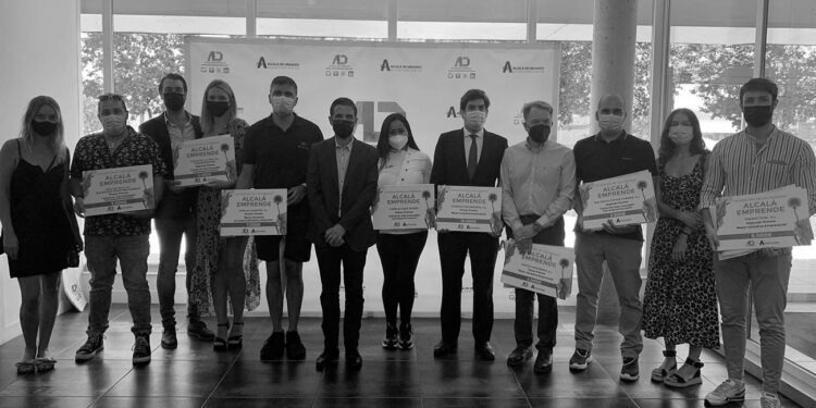 Entregados los premios de la VIII edición de «Alcalá Emprende»
