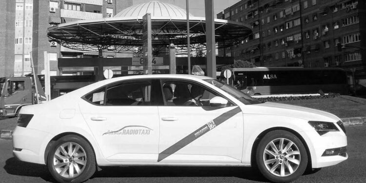El Ayuntamiento de Alcalá pone en marcha una nueva convocatoria de ayudas al sector del taxi