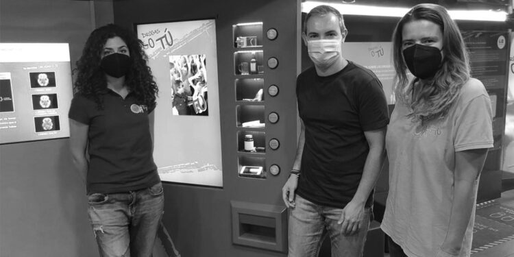 «Drogas o Tú», el autobús que informa a los jóvenes sobre las consecuencias de las adicciones llega a Torrejón de Ardoz