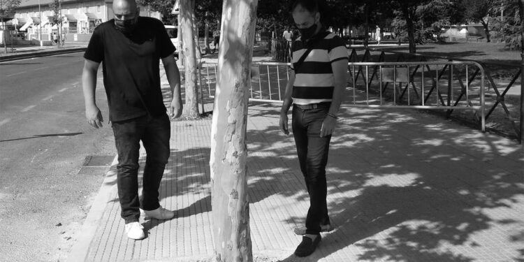 Las obras de mejora de las aceras de Miguel de Unamuno propuestas por Ciudadanos se ponen en marcha