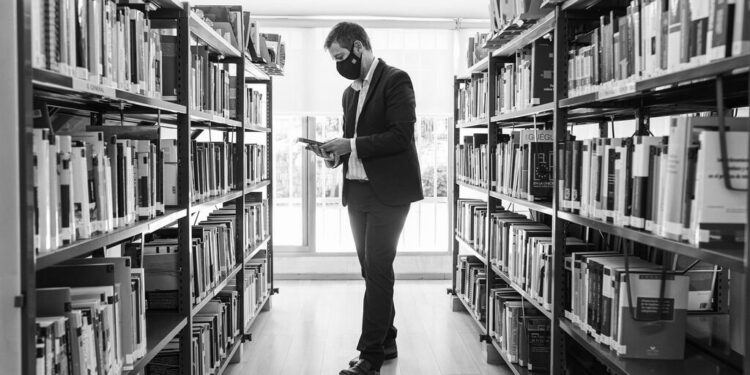 La Comunidad de Madrid acerca el funcionamiento de la UE a personas con discapacidad intelectual o con problemas de comprensión lectora