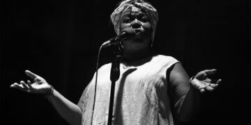 El Blues de Gisele Jackson abrió anoche el Ciclo de Música Negra «Alcalá is Black» en la Huerta del Obispo