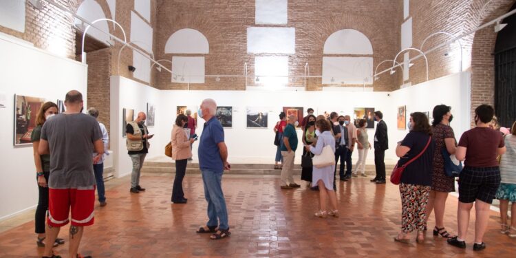 ALCINE50 da comienzo con las exposiciones ‘A través de mis ojos’ y ‘La escena cotidiana’