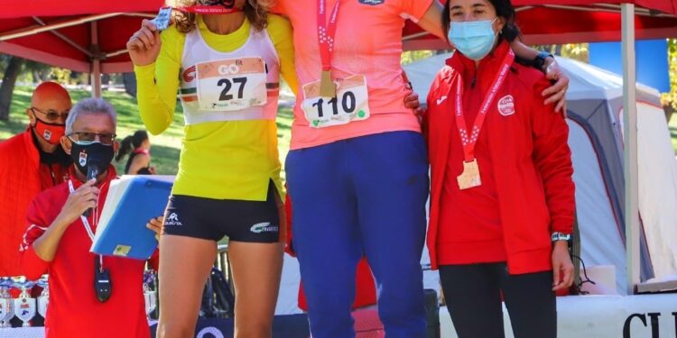 Múltiples pódiums de los atletas máster cervantinos en el campeonato de Madrid de Cross Corto