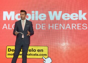 La Antigua Fábrica Gal acoge hoy las conferencias: Progreso y desarrollo, ¿cómo nos enriquecemos?