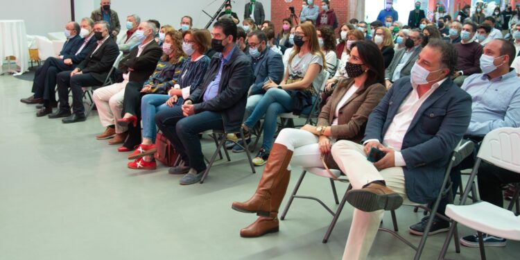 La Antigua Fábrica Gal acoge hoy las conferencias para abordar el desafío ¿Cómo aprendemos?