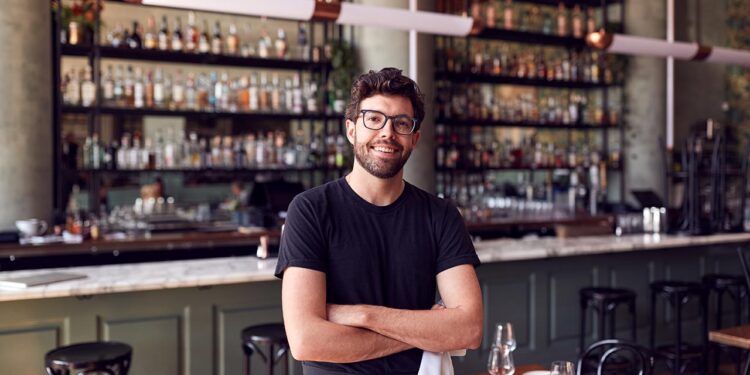 La Comunidad de Madrid tramita la nueva normativa para ampliar horarios en el sector del ocio y la restauración