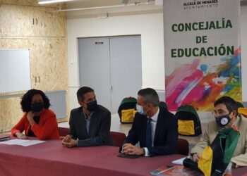 Miles de escolares alcalaínos en situación de vulnerabilidad han vuelto a clase con nuevo material escolar gracias a la Fundación «la Caixa» y CaixaBank