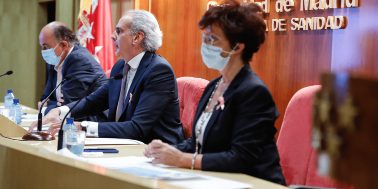 La Comunidad de Madrid iniciará el 25 de octubre la vacunación de la gripe en ciudadanos mayores de 70 años