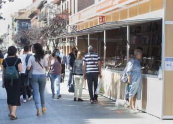La Feria del Libro se estrenó en el día de ayer