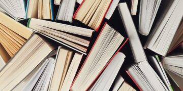 Este viernes, Alcalá celebra el Día de la Biblioteca con cuentos para adultos