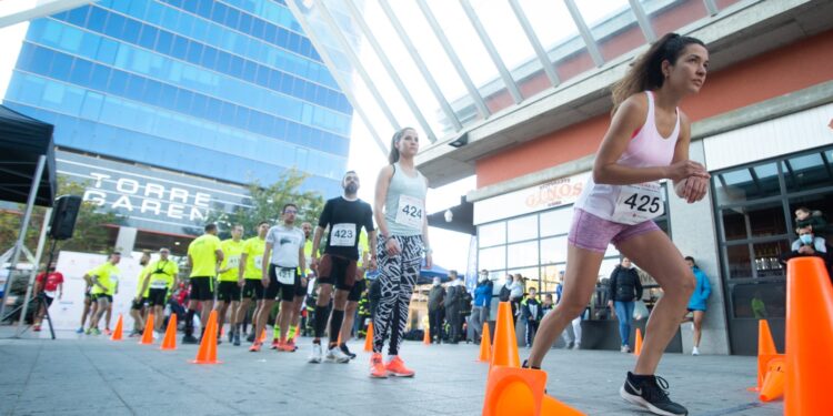 Gran éxito de la II edición de la Carrera Vertical de Cruz Roja Corredor del Henares Norte