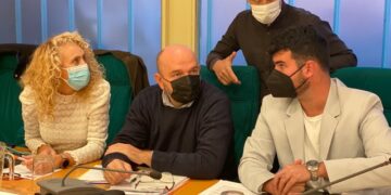 Ciudadanos propone vertebrar el transporte en Rivas con una red de microbuses eléctricos municipales