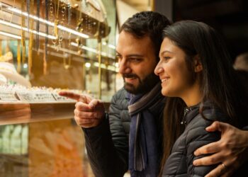 Ya están abiertas las inscripciones para el proyecto «El arte de escaparatismo. Alcalá de Henares»