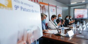 Cinco hospitales públicos de la Comunidad de Madrid, reconocidos con el Patuco de Honor por los cuidados a bebés prematuros
