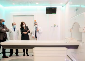 La Paz presenta el primer sistema de radioterapia de precisión molecular guiada por resonancia magnética para tratar tumores