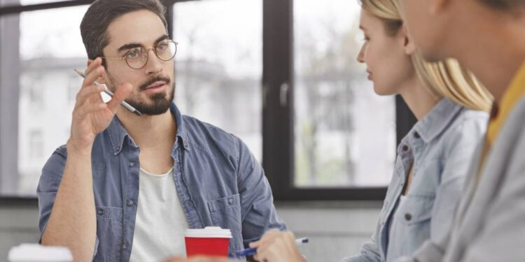 El Ayuntamiento de Paracuellos impulsa el empleo juvenil adhiriéndose al programa de asesoría gratuita a futuros emprendedores