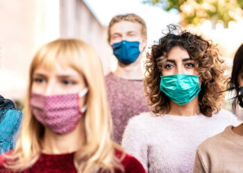 La mascarilla volverá a ser obligatoria en exteriores