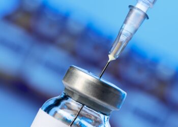 La Comunidad abre mañana la autocita para vacunar contra el COVID-19 desde el jueves a los mayores de 45 años y a los niños de 5 años