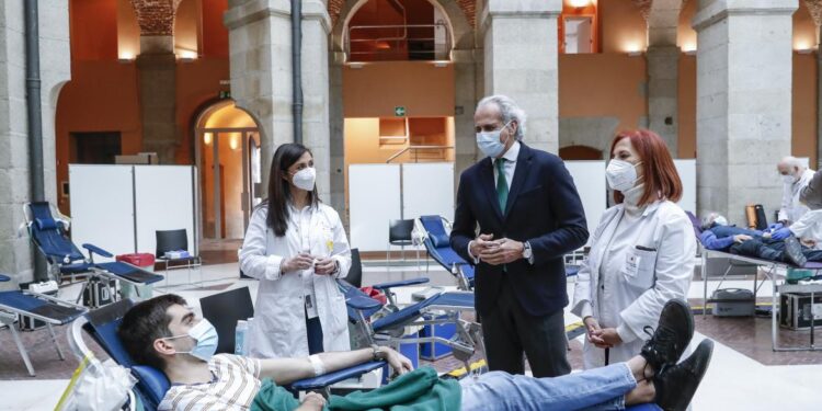La Comunidad de Madrid comienza el maratón de donaciones de sangre para lograr 5.000 ante el bajo nivel de reservas