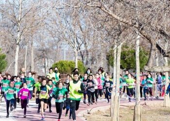Gran acogida del Cross Escolar de la Junta Municipal de Distrito IV