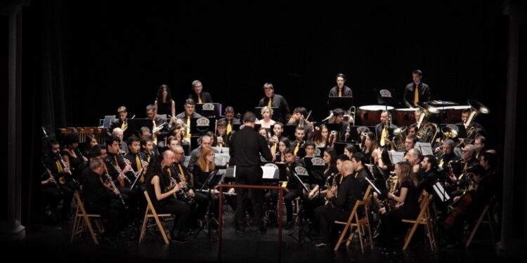 El Teatro Salón Cervantes se llena de humor, zarzuela y música sinfónica este fin de semana