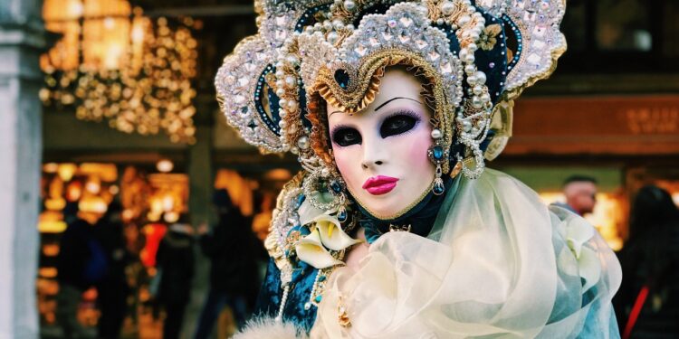 Alcalá de Henares ya está lista para celebrar Carnaval