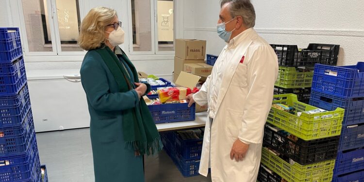 Madrid reabre sus comedores sociales para personas vulnerables