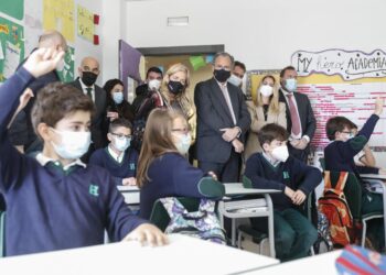La Comunidad de Madrid reduce más de un 50% las denuncias de acoso escolar en los colegios e institutos